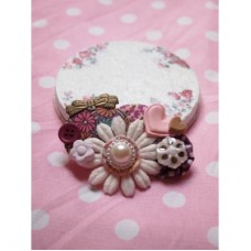 bow brooch