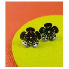 Sakura Stud Earrigns 