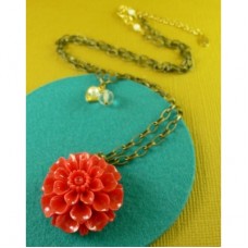 Coral Crysanthemum Necklace