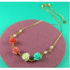 Rose Garland Pretty Necklace
